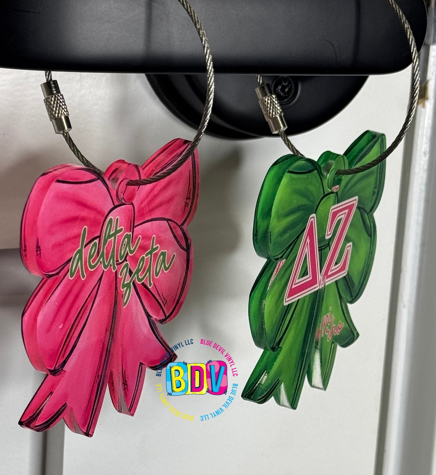Delta Zeta Bow Bag Tags - Side View